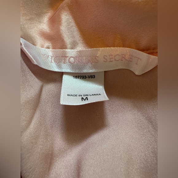 Vintage (2003) Victoria’s Secret pink long sleeve pajamas. - Picture 4 of 15